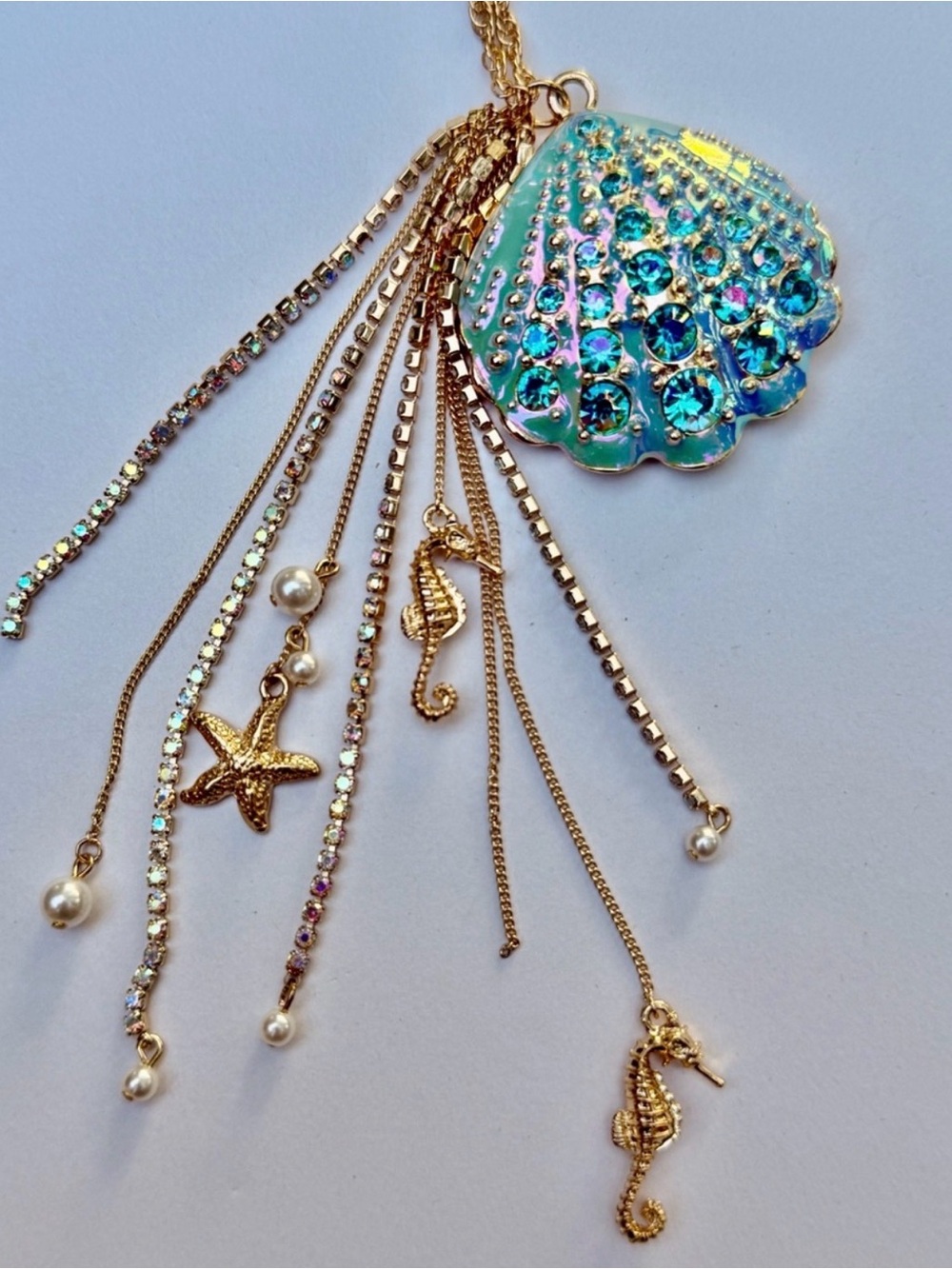 Betsey Johnson Seashell Statement Necklace